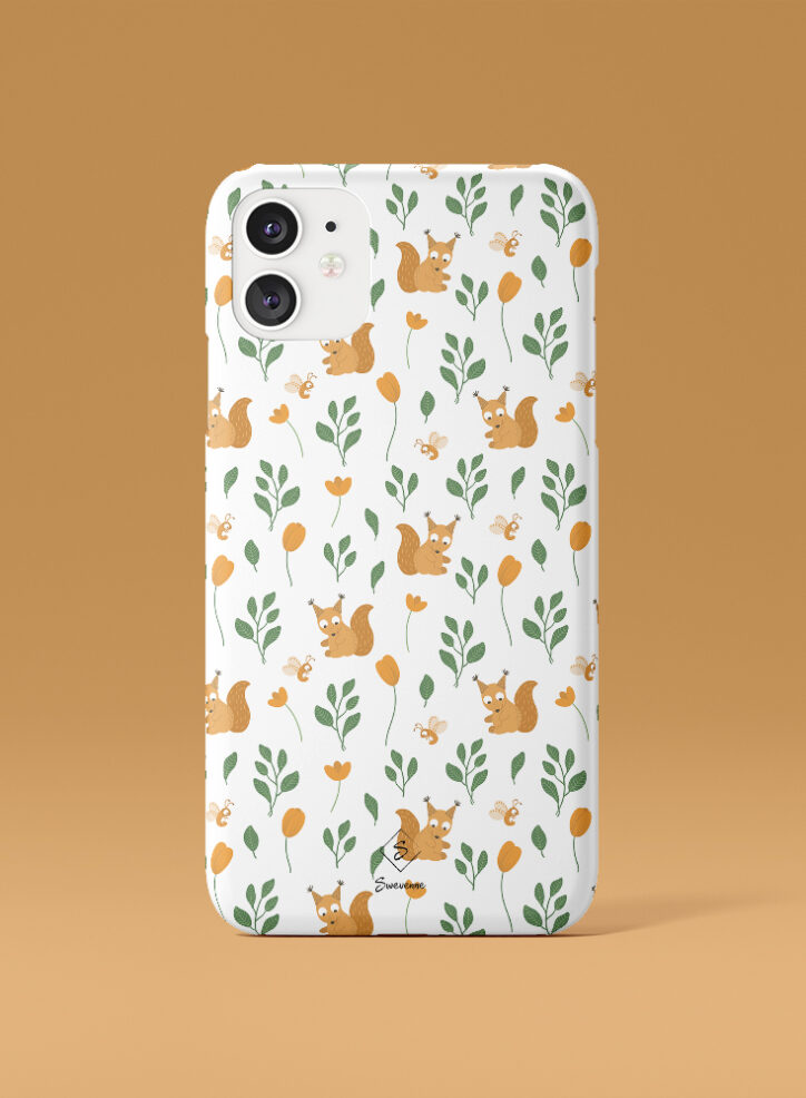 squirrel in the forest pattern phone case front